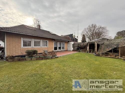Hausgartenansicht - 