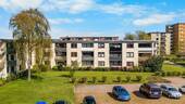 Gebäudeansicht - Gepflegte 3-Zimmer Erdgeschosswohnung am Stadtrand von Husum