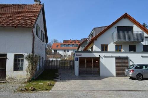 Zufahrt zur Tiefgarage - 2 Zimmer Etagenwohnung in Schondorf am Ammersee