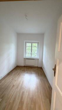 Zimmer 2 - 