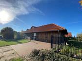 Objektzufahrt/ Garage - 3 Zimmer Einfamilienhaus zum Kaufen in Feldhusen