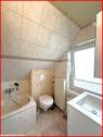 Badezimmer im Dachgeschoss - 