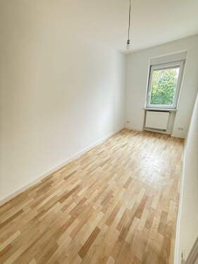 Zimmer - Etagenwohnung mit 49,00 m&sup2; in Fürth zur Miete