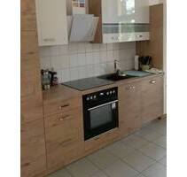 Nachmieter gesucht schöne 4-R-Wohnung im 2.OG mit EBK. in Alte Neustadt ca.105 zu vermieten. - Magdeburg