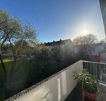Schöne Wohnung in MülheimGrenze Essen abzugeben