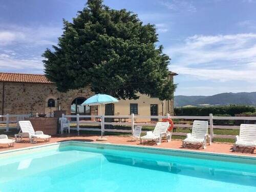 Bild 2 - 6 Zimmer Mehrfamilienhaus, Wohnhaus zum Kaufen in Santa Luce