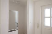 Eingang_Garderobe - 