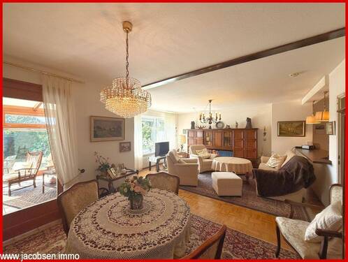 Wohn- und Esszimmer - 
