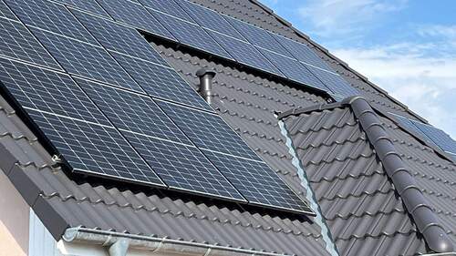 Solaranlage_Dach - Einfamilienhaus mit 152,00 m&sup2; in Güstrow zum Kaufen