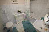Badezimmer OG Hauptwohnung - 