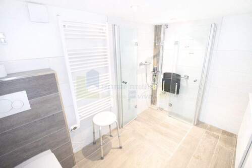 Badezimmer EG Einlieger - 