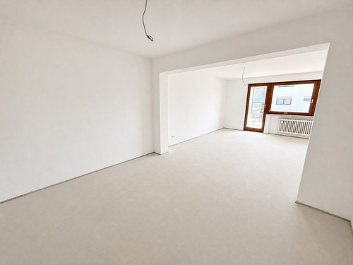 Wohn-Essbereich - 6 Zimmer Mehrfamilienhaus, Wohnhaus in Filderstadt
