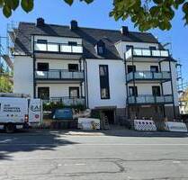 Charmante 3-Raumwohnung mit großem Balkon - Hof Innenstadt