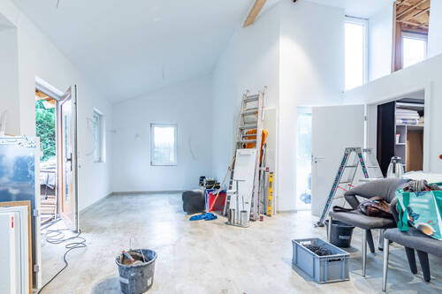 Wohnzimmer + Eingangsbereich - 4 Zimmer Bungalow zum Kaufen in Wesendorf