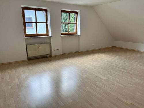 Bild 1 - 1Ziwhg Küche Keller Stellplatz - 120.000,00 EUR Kaufpreis, ca.  36,00 m² Wohnfläche