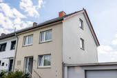 Front - 5 Zimmer Reihenendhaus zum Kaufen in Delmenhorst
