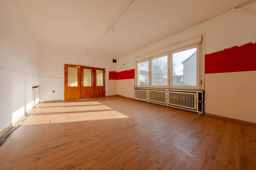 EG Gewerbeeinheit Gesellschaftszimmer - 