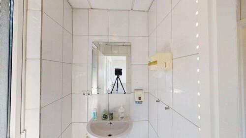 Sanitärbereich / Waschraum - 