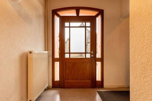 Eingangstür Einliegerwohnung - 