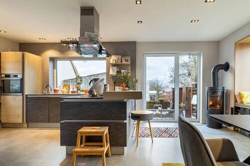 Küche mit Gartenzugang - 