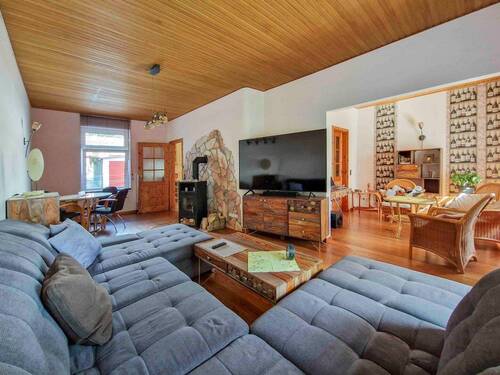 Wohnbereich im EG - 6 Zimmer Mehrfamilienhaus, Wohnhaus zum Kaufen in Itzehoe