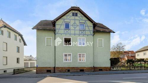 Außenansicht 4 - 6 Zimmer Mehrfamilienhaus, Wohnhaus in Amberg