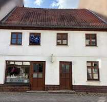 Kleines Reihenmittelhaus mit Grundstück im Zentrum der Stadt ! - Stavenhagen Stavenhagen, Reuterstadt