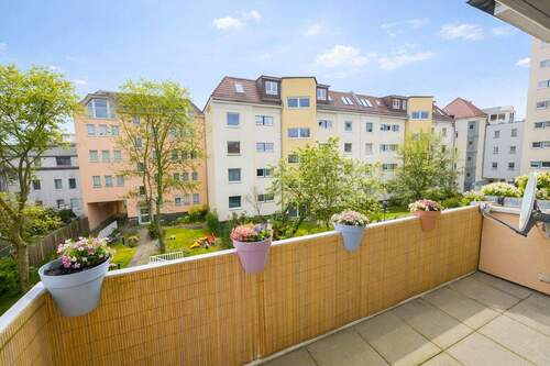 Herrlicher Ausblick - 3 Zimmer Etagenwohnung zum Kaufen in Berlin