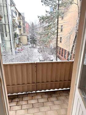 Balkonaussicht - 1 Zimmer Einfamilienhaus in Nürnberg