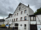 Hotel - Gaststätte und zwei Ferienhäuser