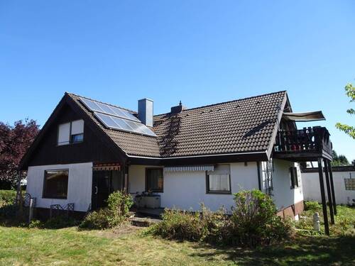 Ansicht - Ruhig gelegenes Zweifamilienhaus mit Doppelgarage in Herzogenaurach-Nähe Schulzentrum Süd
