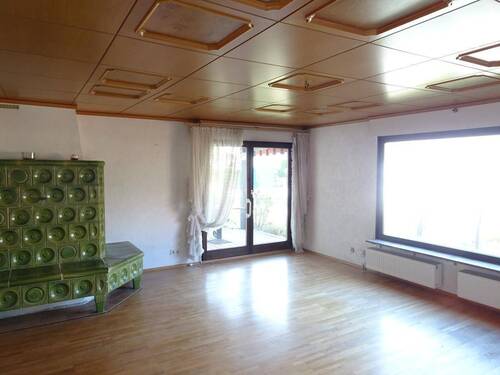 Wohnzimmer EG - 8 Zimmer Mehrfamilienhaus, Wohnhaus zum Kaufen in Herzogenaurach