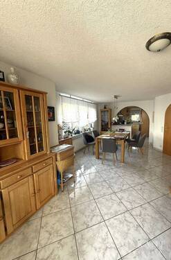 Wohn-/Essbereich - 4 Zimmer Doppelhaushälfte in Renningen