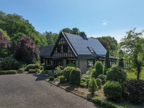 Luftaufnahme - 5 Zimmer Einfamilienhaus zum Kaufen in Dortmund