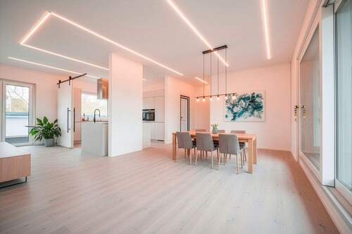 Visualisierung - 2. OG - Wohn-/ Essbereich - 8 Zimmer Mehrfamilienhaus, Wohnhaus in Ludwigsburg