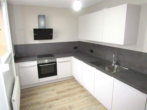 Neue EBK inkl. - 3 Zimmer Etagenwohnung zur Miete in Nürnberg