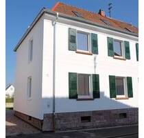 Kernsanierter Altbau-Traum mit Wärmepumpe + Bauland mit Baugenehmigung in Dreieichenhain