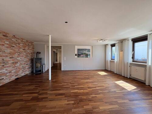 Wohnzimmer - Etagenwohnung mit 134,00 m&sup2; in Inning am Ammersee zum Kaufen