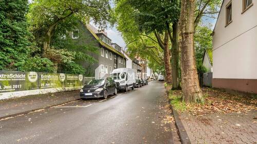 Umgebung 1 - Mehrfamilienhaus, Wohnhaus mit 180,00 m² in Gelsenkirchen zum Kaufen