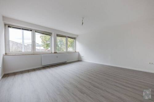 1. OG Wohnung rechts - Wohnzimmer - 