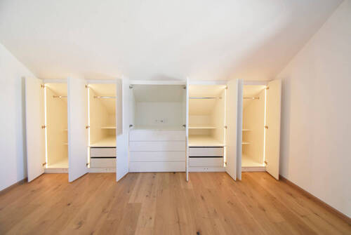 Einbauschrank - 3 Zimmer Etagenwohnung zum Kaufen in Landshut