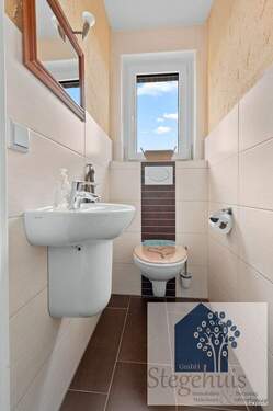 Gäste WC - 7 Zimmer Einfamilienhaus in Bad Bentheim / Gildehaus