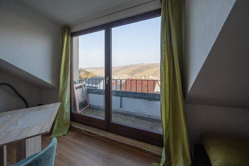 Französischer Blakon - 1 Zimmer Etagenwohnung in Würzburg