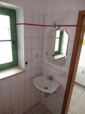 Gäste-WC im EG - Reihenmittelhaus mit 98,00 m&sup2; in Dobin am See zur Miete