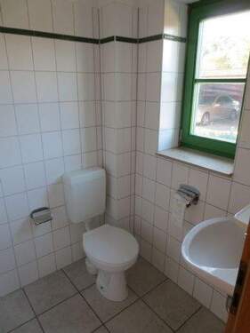 Gäste-WC im EG - 
