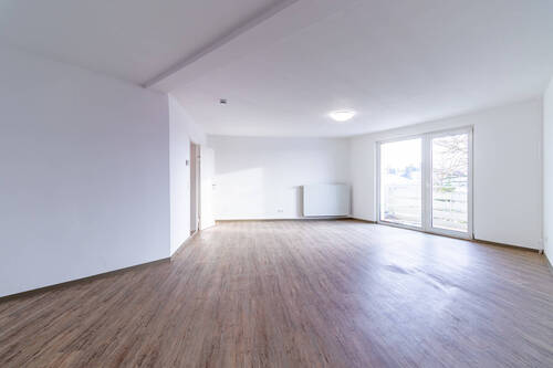 Wohn-/Schlafzimmer - 5 Zimmer Etagenwohnung zum Kaufen in Wolfenbüttel / Linden