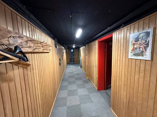 Flur - Halle in Hamburg zur Miete