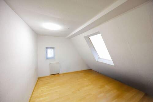 Schlafzimmer - 4 Zimmer Einfamilienhaus in Vaihingen an der Enz