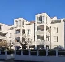 Sonne, Ruhe & Wohngefühl - Galeriewohnung in Kornwestheim