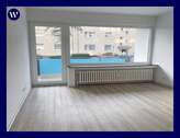 Wohnzimmer - Größe, Schnitt + Ausstattung - hier passt alles! Helle 3 Zimmer Wohnung mit Balkon, Bad mit Wanne